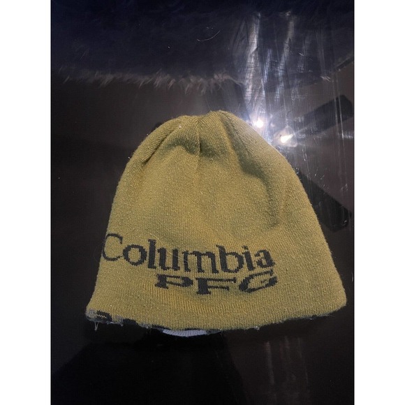 Columbia PFG Reversible Camo Green Beanie Skull Cap Outdoor Hunting Fishing - Picture 1 of 5
